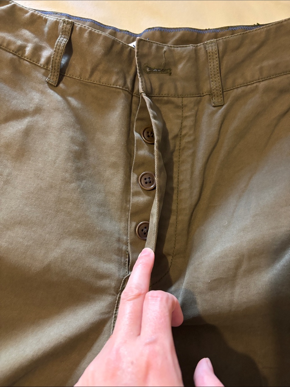 Alex Mill Boyish Olive Green Chino Pants - Picture 6 of 8
